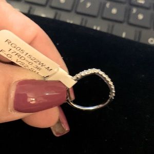 Round Brilliant original diamonds with certificate